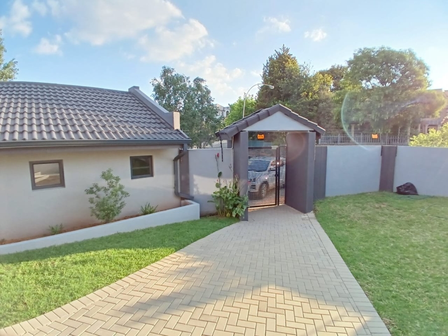 3 Bedroom Property for Sale in Pentagon Park Free State